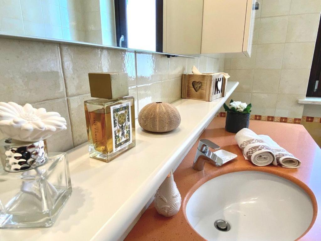 Villa Clare House Per Una Vacanza "Chic" Porto Recanati Exterior foto